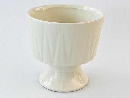 Vintage White Round Pedestal Planter V Design- Flower Pot - Home Decor